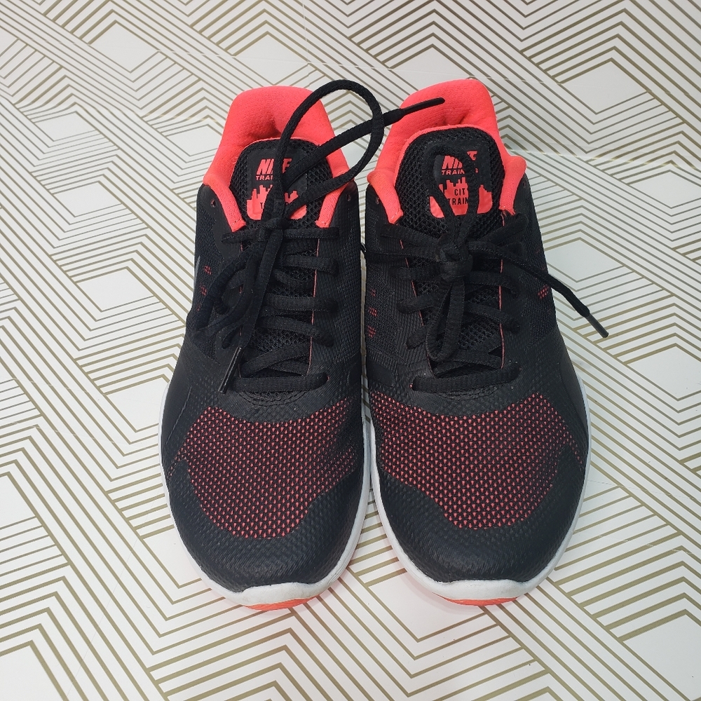 NIKE City Trainer Athletic Running Shoes Sneakers Women's Size 7 Black Pink Gray - Picture 4 of 9